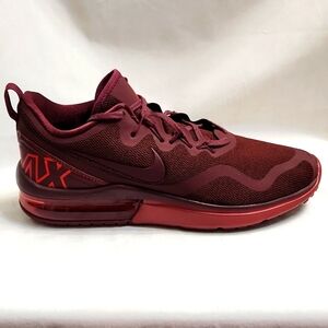 Nike Air Max Fury Burgundy Low Lace-up Running Sneakers (M Size 9)